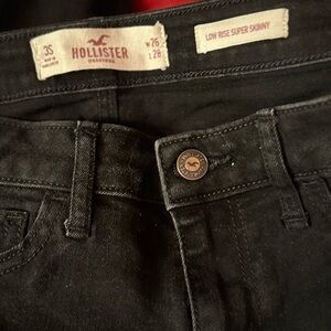 Hollister Low Rise Super Skinny Jeans - Black
